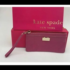 Authentic Kate Spade Medium Wristlet